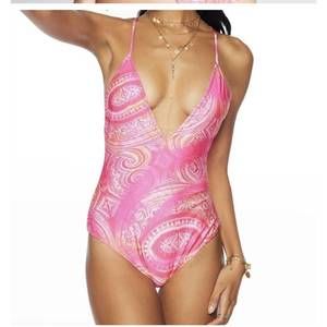 NEW RAMY BROOK one piece reversible plunge in pink